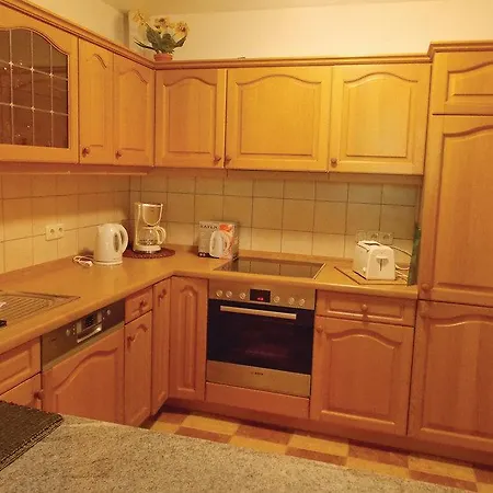 Apartamento Holiday 02 *